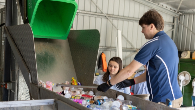 Meet The Fundraisers: Palm Beach Currumbin State High School | Containers for Change