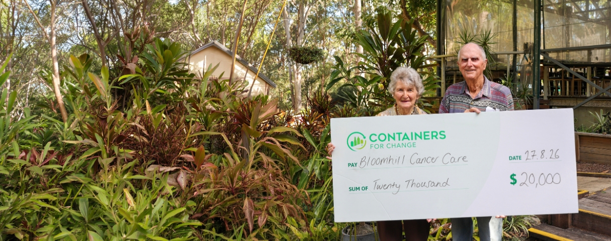 Sunshine Coast couple turns containers into $20,000 donation for local cancer care | Containers for Change Queensland